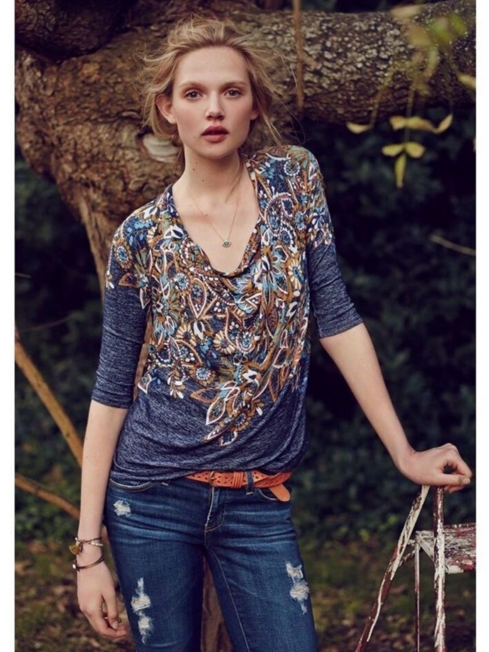 ANTHROPOLOGIE Top
Jacaranda Draped Neckline Floral
Sz Medium